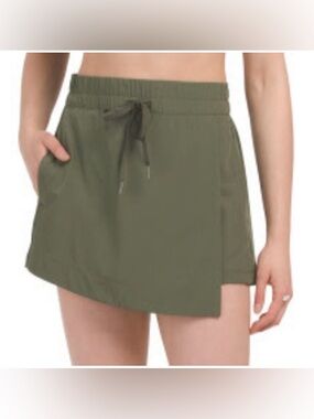 Apana Boundry Skort